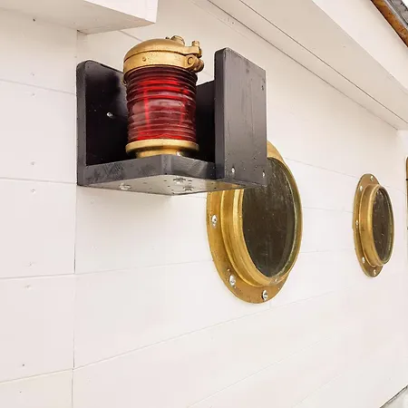 Cozy Little House With Sauna On A Fishing Boat Holiday home